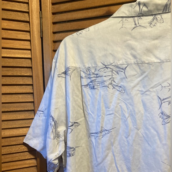 Hook And Tackle Cream with Black & Grey Fish Graphics Shirt - Picture 14 of 16